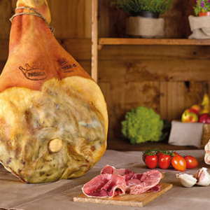 Le jambon cru et les specialitées de Parma